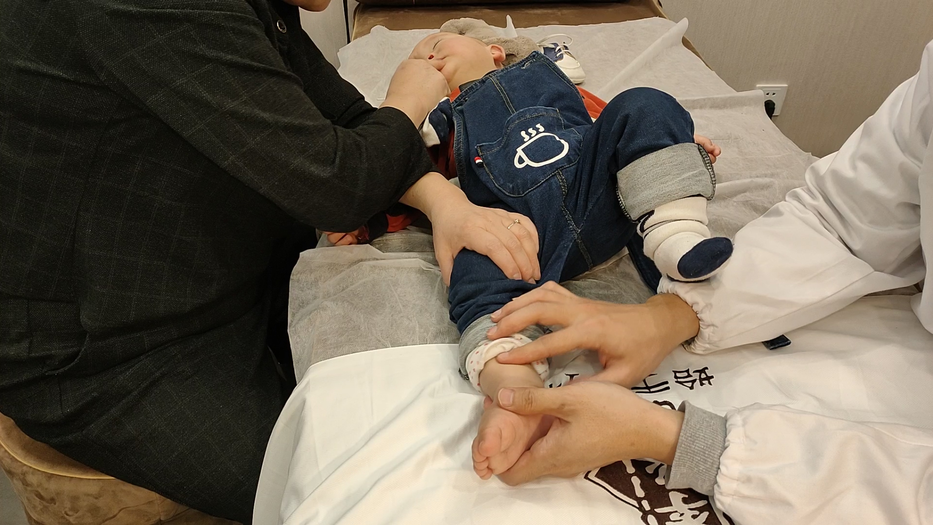 小兒推拿1.jpg 小兒推拿1.jpg