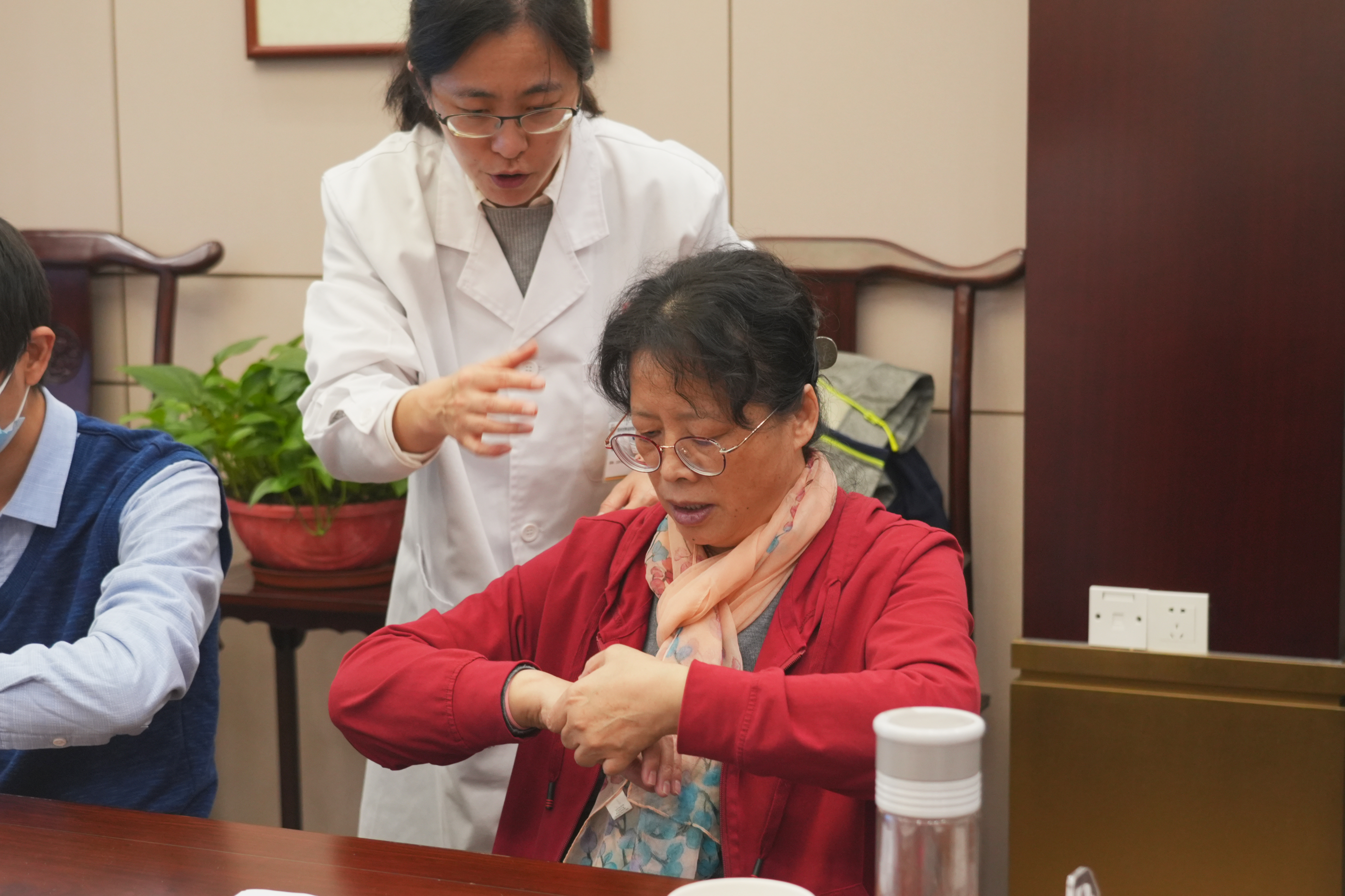 DSC03722(1).jpg DSC03722(1).jpg