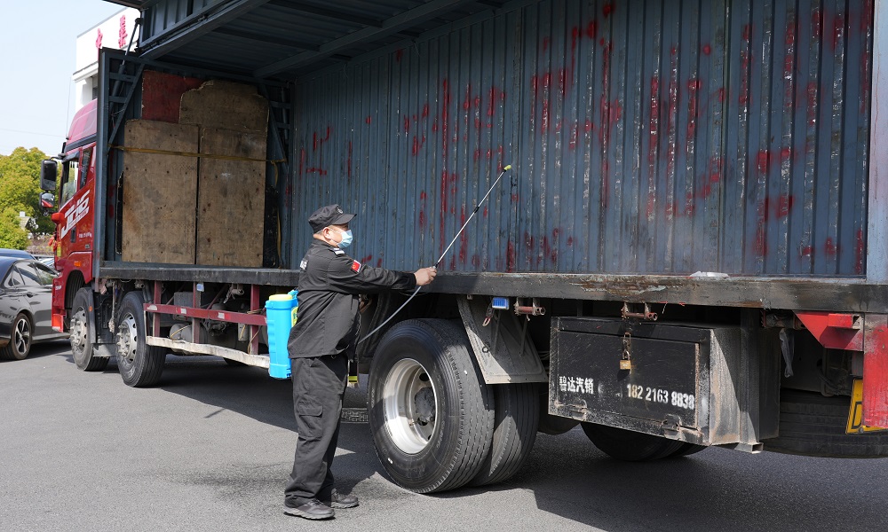 10萬帖!李良濟連夜熬制防疫方馳援上海,溫暖守“滬”!(圖8) 10萬帖!李良濟連夜熬制防疫方馳援上海,溫暖守“滬”!(圖8)